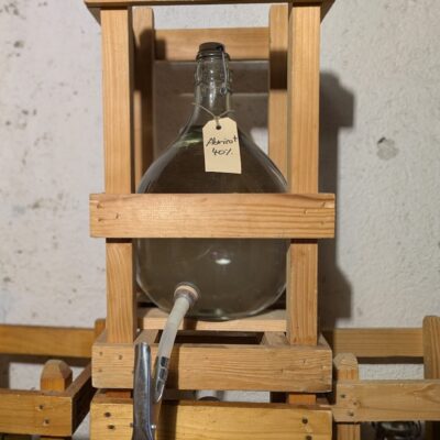 Dame-Jeanne eau-de-vie remplie